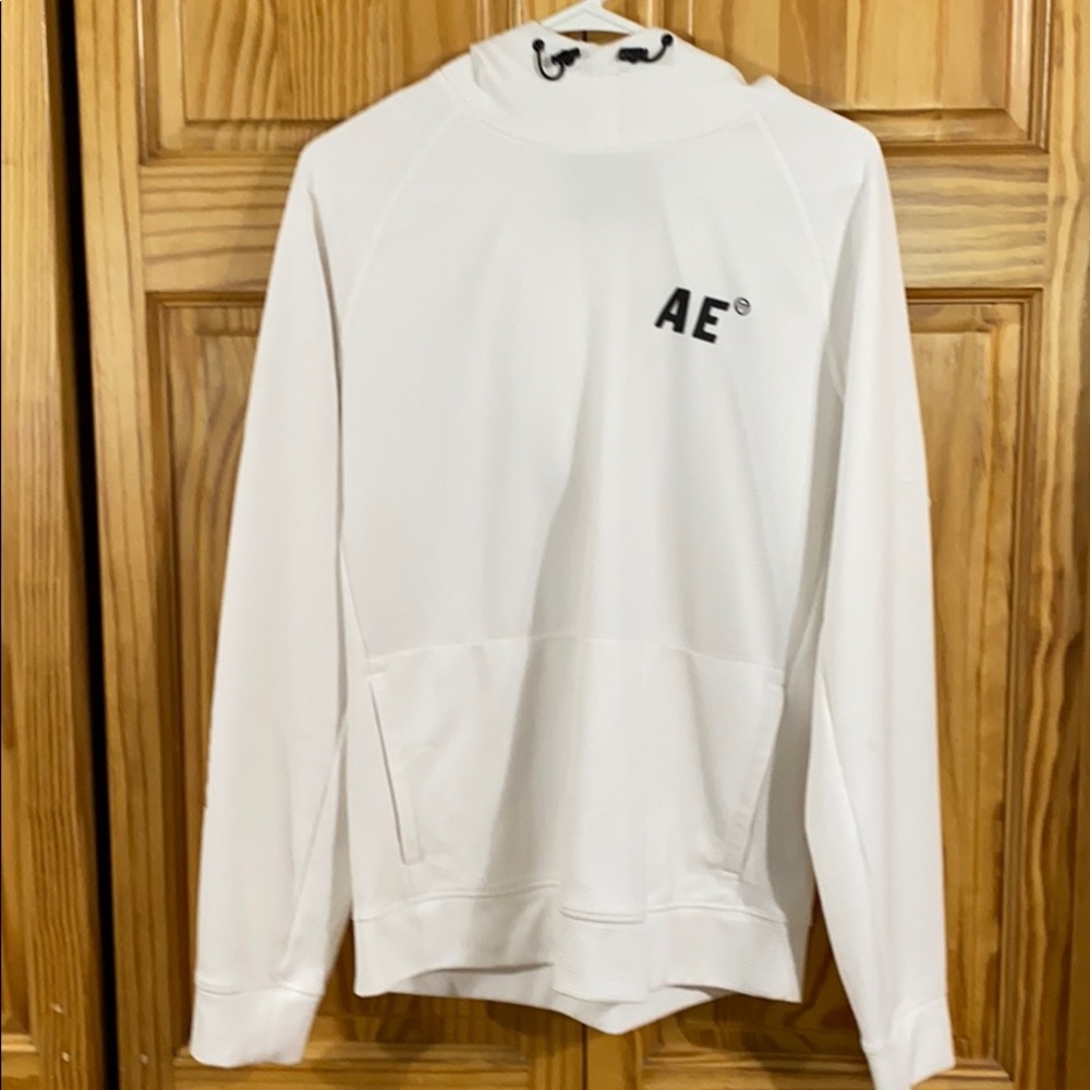 American Eagle white hoodie
